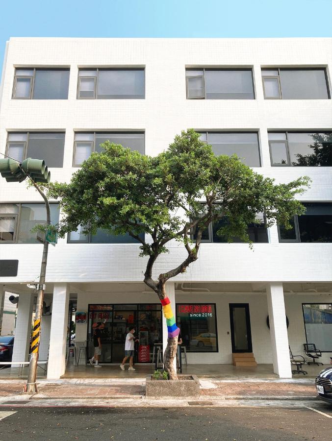 Little Inn By Lagom Kaohsiung Exteriör bild